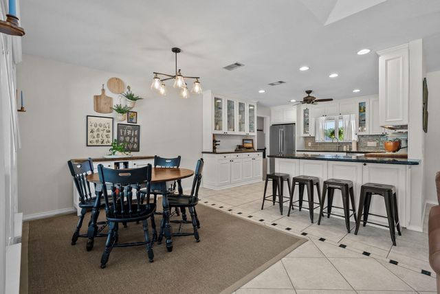 1910 Circleview Drive, Weatherford, TX 76087