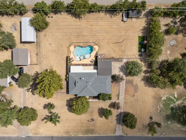 1910 Circleview Drive, Weatherford, TX 76087