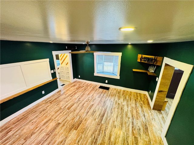 18 Park Ave Avenue, Cohocton, NY 14826