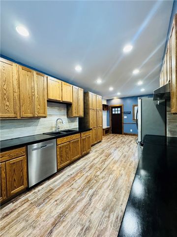 18 Park Ave Avenue, Cohocton, NY 14826