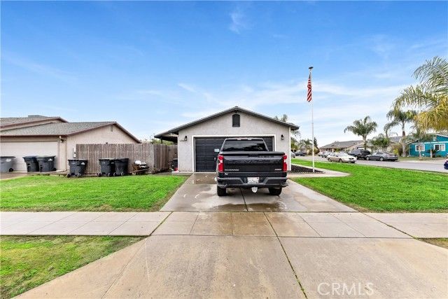 10635 E Stanton, Del Rey, CA 93616