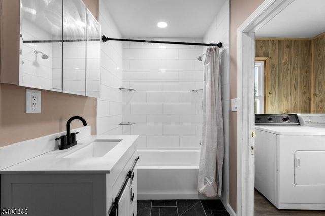 110 Mine St, Raritan Twp., NJ 08822