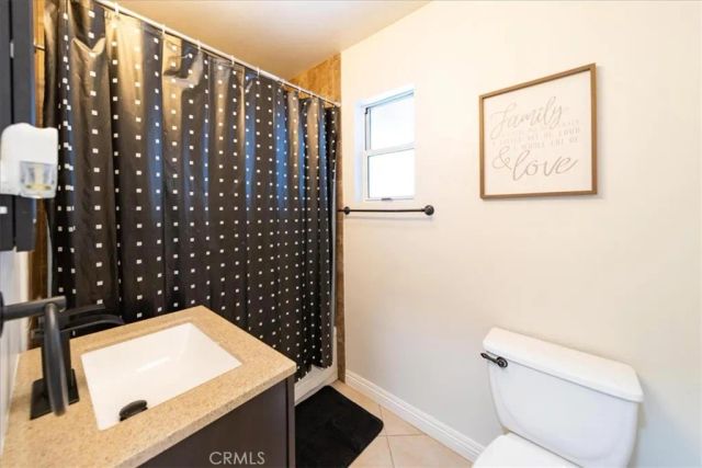 1354 S Maple, Escondido, CA 92025