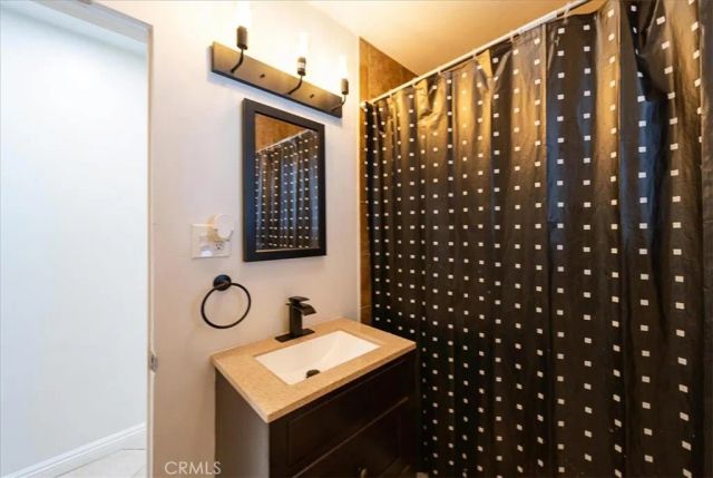 1354 S Maple, Escondido, CA 92025