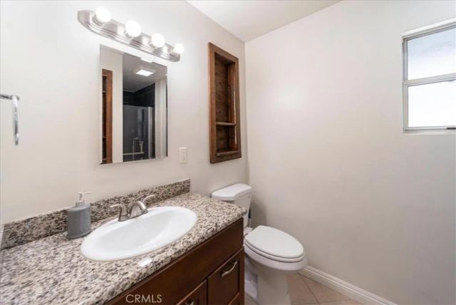 1354 S Maple, Escondido, CA 92025