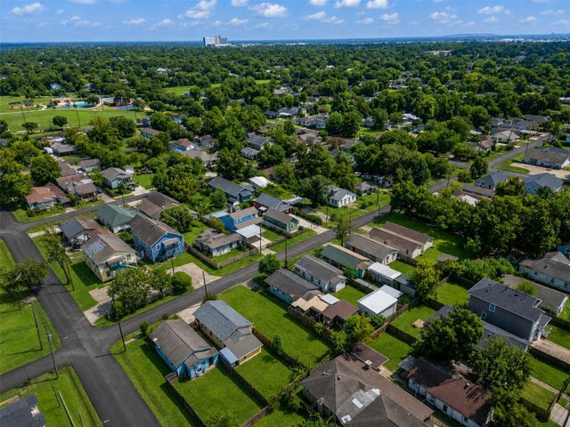 3806 Lila Street, Houston, TX 77026