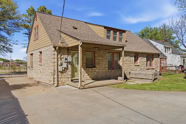 3182 E 1st Street, Tulsa, OK 74104