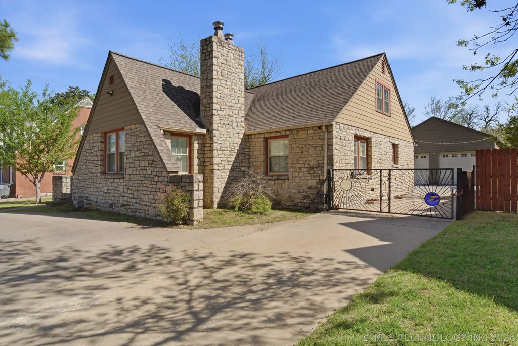 3182 E 1st Street, Tulsa, OK 74104