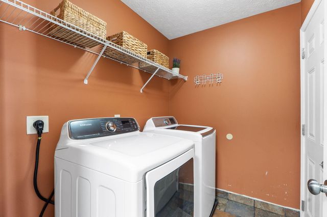 4957 Country Park Drive 4957 Country Park Drive, Tipp City, OH 45371