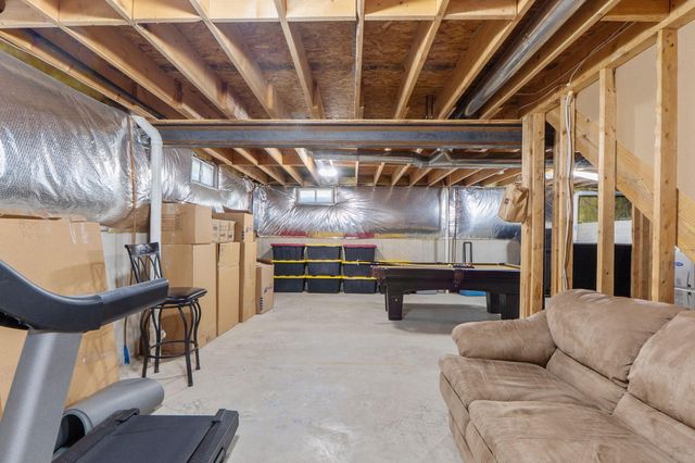 4957 Country Park Drive 4957 Country Park Drive, Tipp City, OH 45371