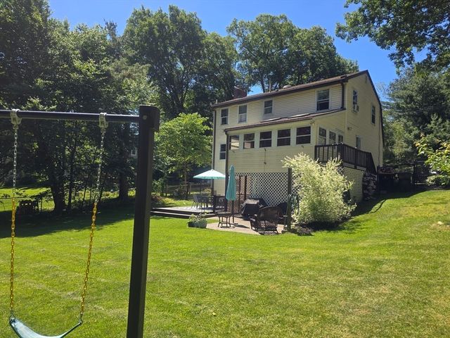 69 Gates St, Framingham, MA 01701
