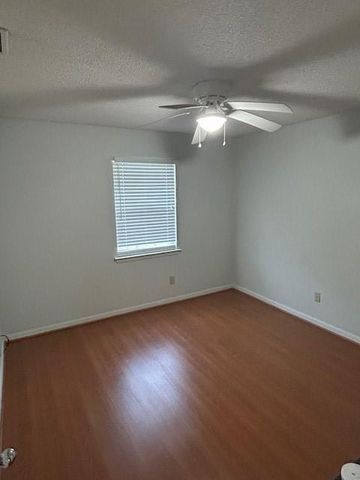 6860 Jamestown Drive, Irvington, AL 36544