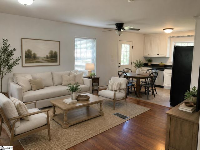 274 Circle Drive, Pendleton, SC 29670