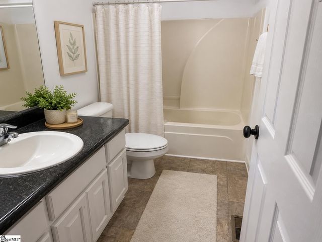 274 Circle Drive, Pendleton, SC 29670