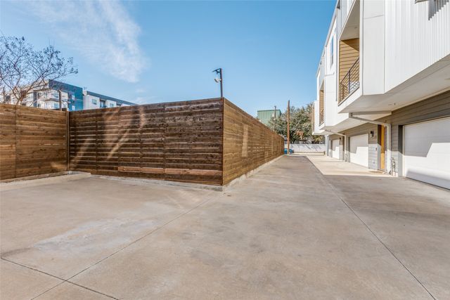 3812 San Jacinto Street 201, Dallas, TX 75204