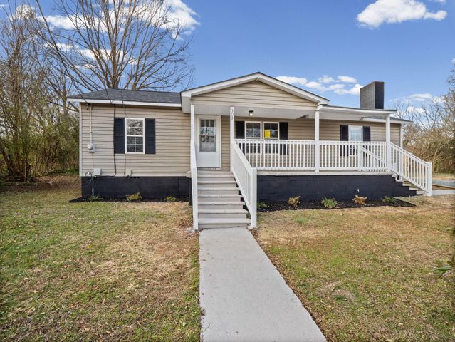 303 Sarratt Ave, Gaffney, SC 29341