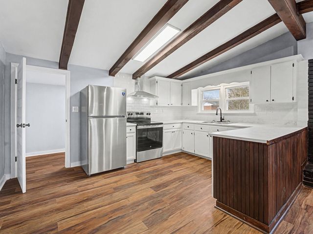 303 Sarratt Ave, Gaffney, SC 29341