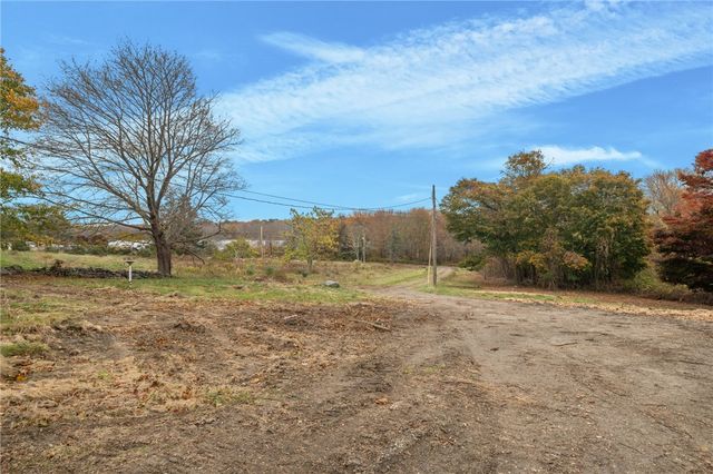 625 North Main Road, Jamestown, RI 02835