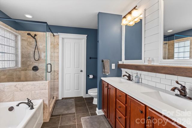 301 Bridges Farm Road, Mooresville, NC 28115