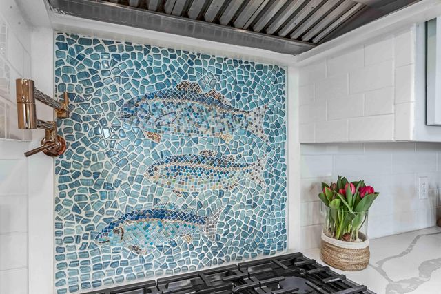 5648 Captain Kidd Road, Hollywood, SC 29449