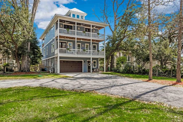 5648 Captain Kidd Road, Hollywood, SC 29449