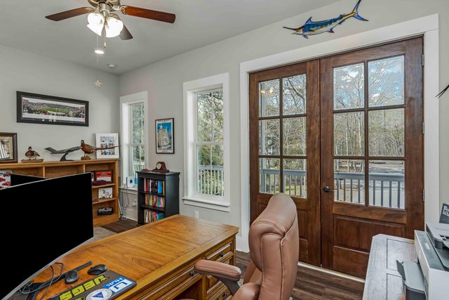 5648 Captain Kidd Road, Hollywood, SC 29449