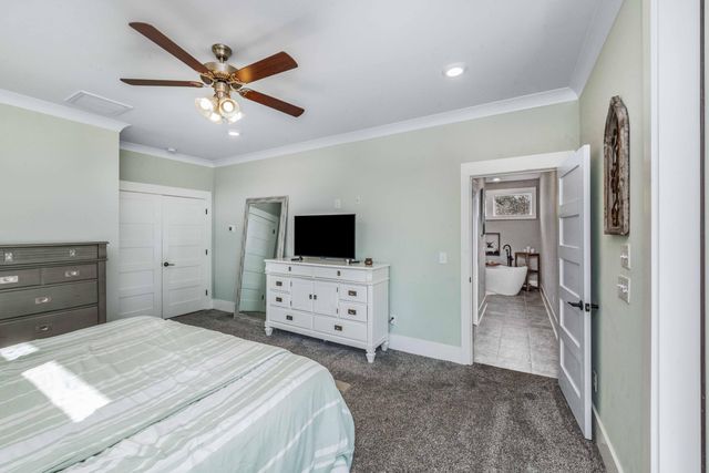 5648 Captain Kidd Road, Hollywood, SC 29449