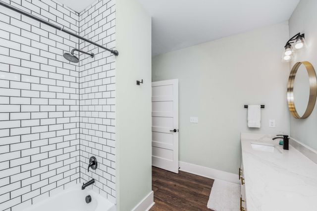 5648 Captain Kidd Road, Hollywood, SC 29449