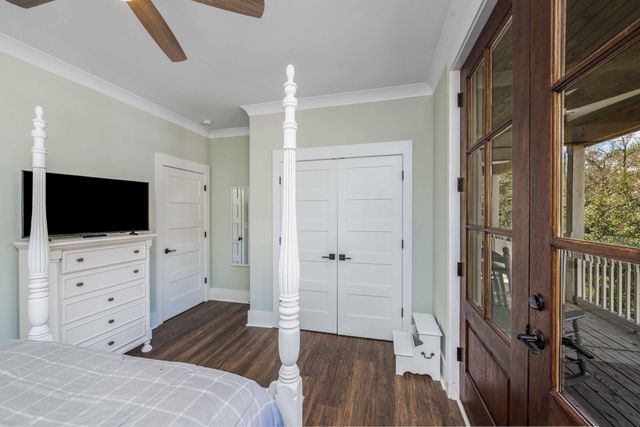 5648 Captain Kidd Road, Hollywood, SC 29449