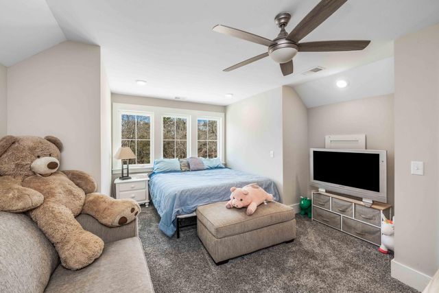 5648 Captain Kidd Road, Hollywood, SC 29449