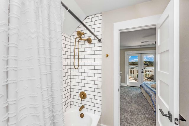 5648 Captain Kidd Road, Hollywood, SC 29449