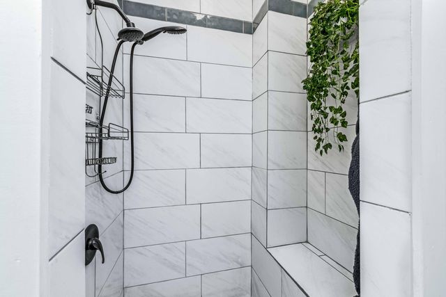 5648 Captain Kidd Road, Hollywood, SC 29449