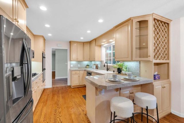 14900 Quito Road, Los Gatos, CA 95032