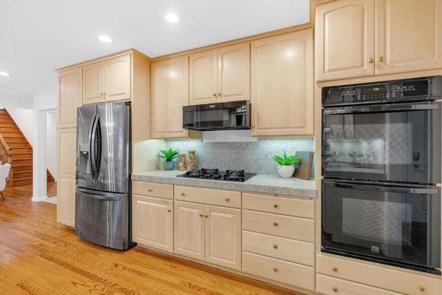 14900 Quito Road, Los Gatos, CA 95032