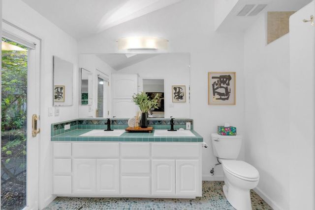 14900 Quito Road, Los Gatos, CA 95032