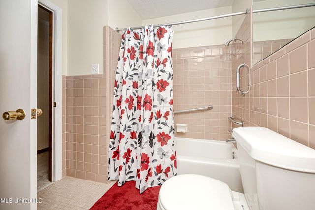 4 Northwood Drive, Long Beach, MS 39560