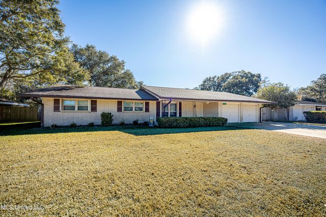 4 Northwood Drive, Long Beach, MS 39560