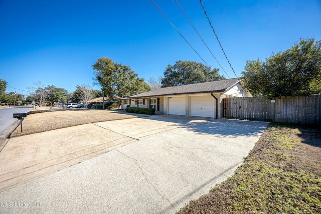 4 Northwood Drive, Long Beach, MS 39560