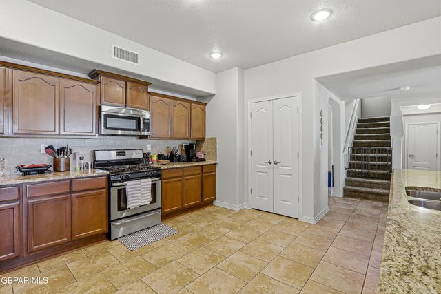 14512 SHADY RIVER, El Paso, TX 79938