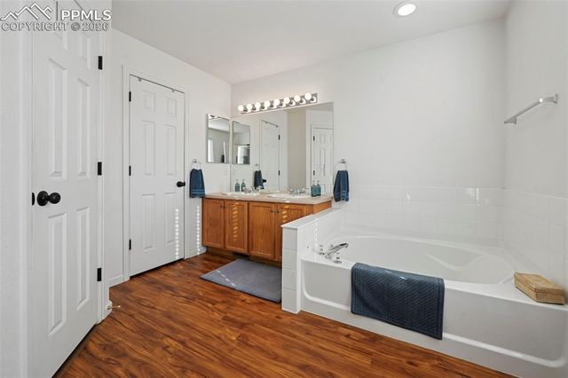 5471 Spoked Wheel Drive, Colorado Springs, CO 80923