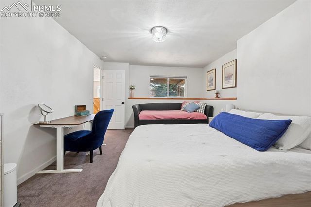 5471 Spoked Wheel Drive, Colorado Springs, CO 80923