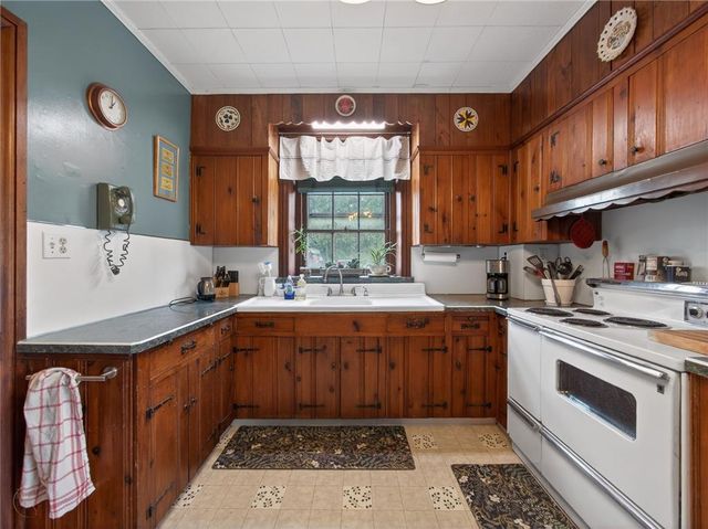 2307 Howertown Road, Allen Twp, PA 18067