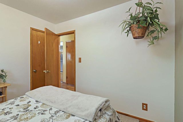 6602 59th AVENUE, Kenosha, WI 53142