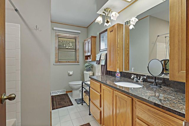 6602 59th AVENUE, Kenosha, WI 53142