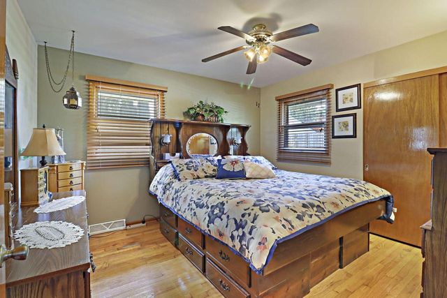 6602 59th AVENUE, Kenosha, WI 53142