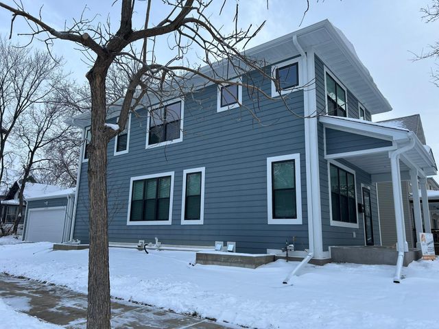 1222 25th Avenue N, Minneapolis, MN 55411