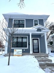 1222 25th Avenue N, Minneapolis, MN 55411