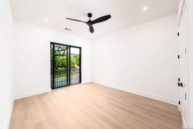 16 GRANTHAM GLN, San Antonio, TX 78257