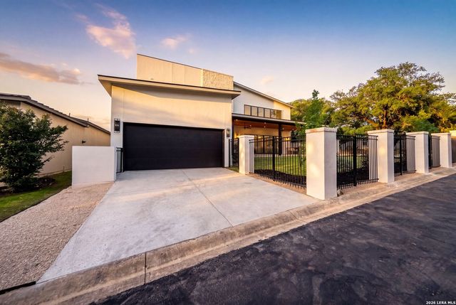 16 GRANTHAM GLN, San Antonio, TX 78257