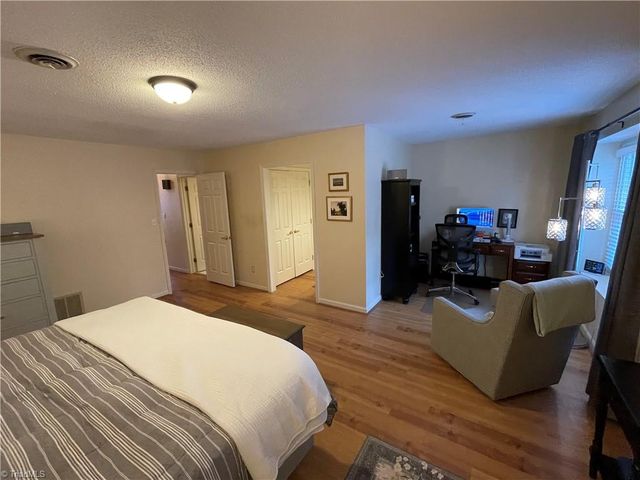 3416 Northline Avenue D, Greensboro, NC 27410